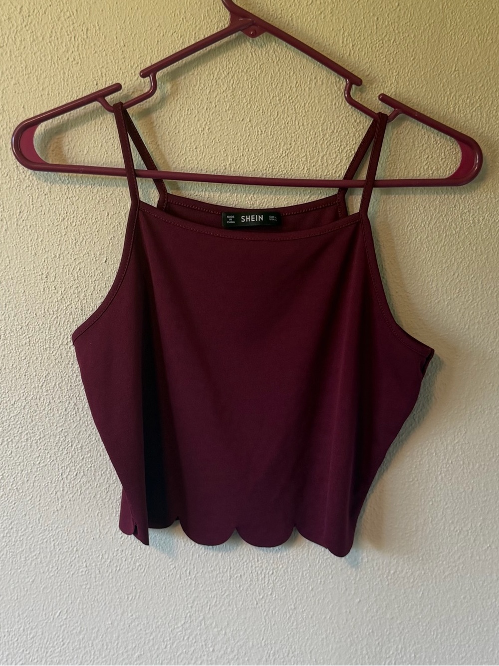 SHEIN Burgundy Scalloped Hem Cropped Cami Tank Top Women’s Size Large